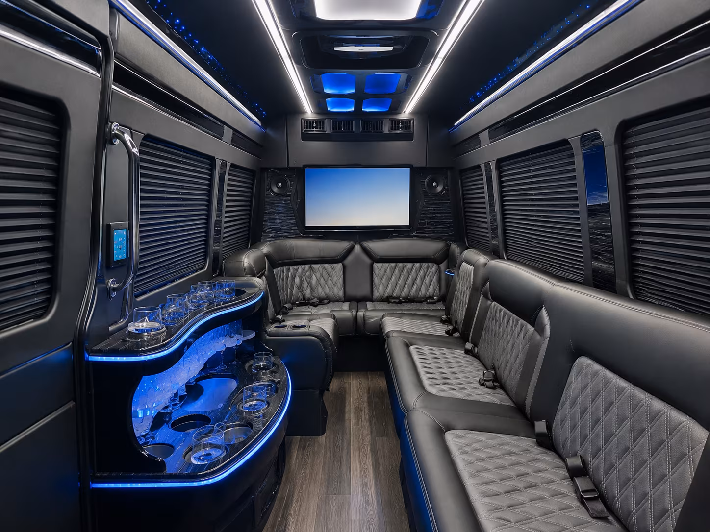 Louisville Airport Shuttle & Transportation party bus exterior