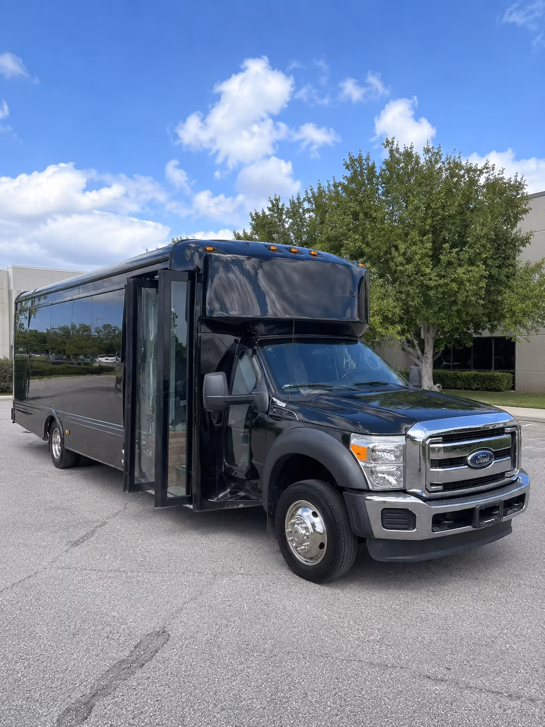 Louisville Bachelor & Bachelorette Transportation party bus exterior