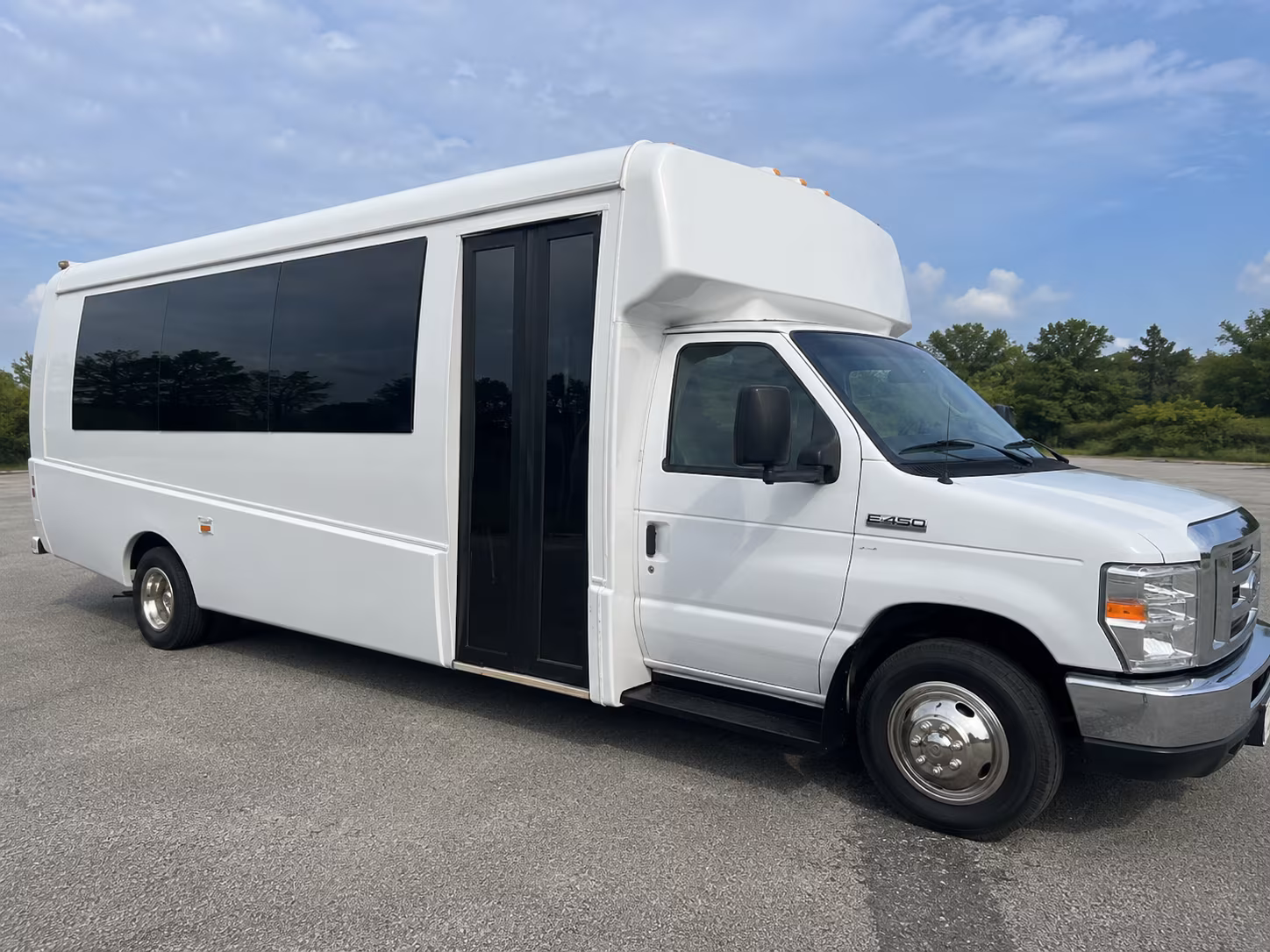 Louisville Concert & Music Festival Transportation party bus exterior