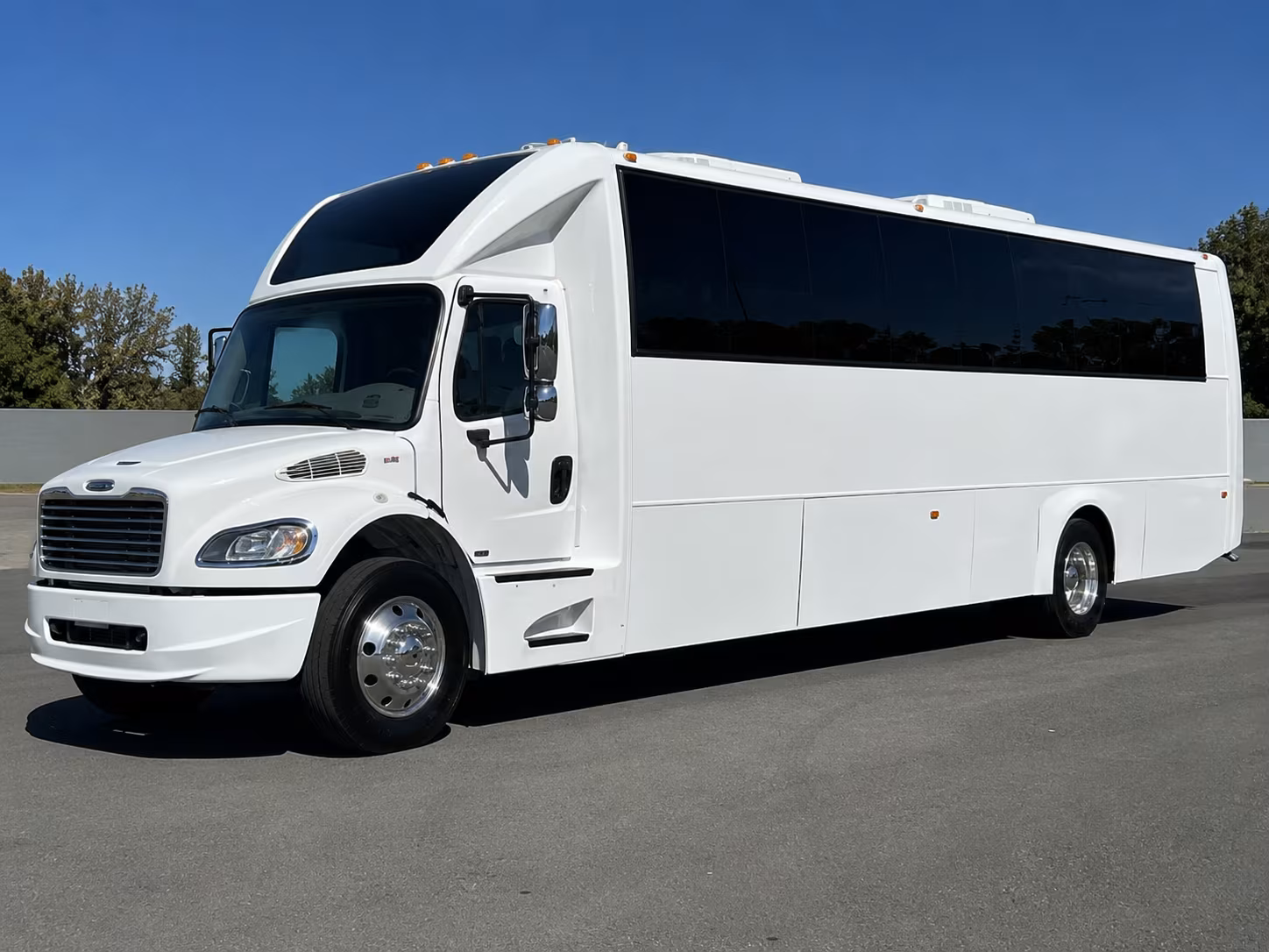 Louisville Prom & Homecoming Transportation party bus exterior