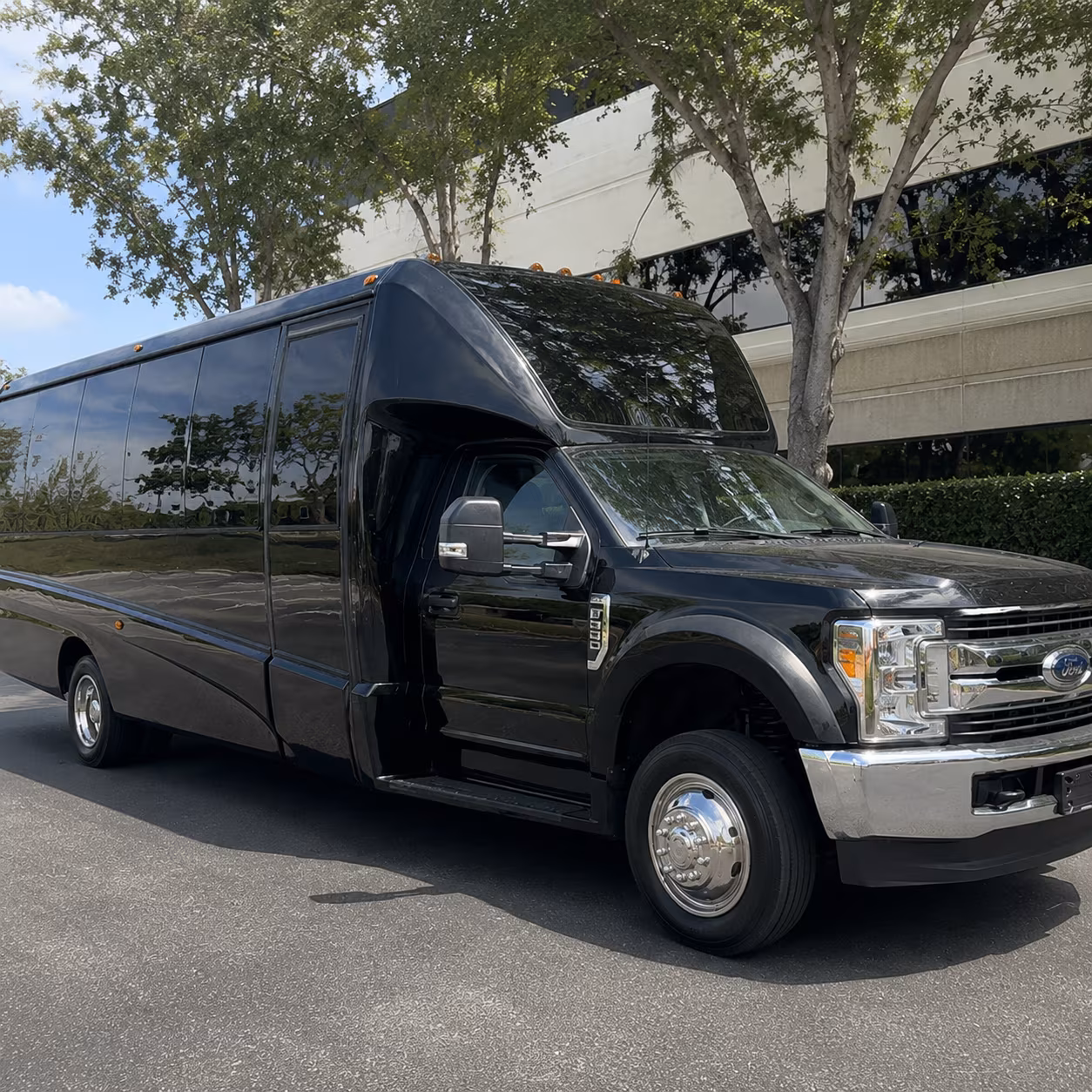 Louisville Wedding Transportation party bus exterior